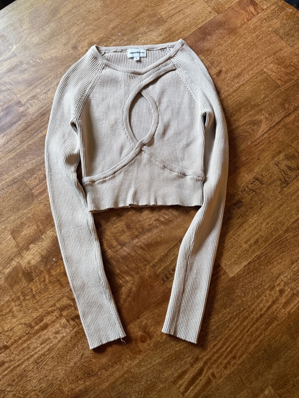 superdown Beige Cutout Ribbed Long Sleeve Sweater